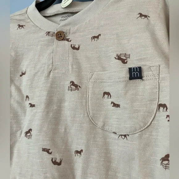 Boys 4T Set | Beige Horse Print Long Sleeve Top with Brown Pants - Picture 2 of 8
